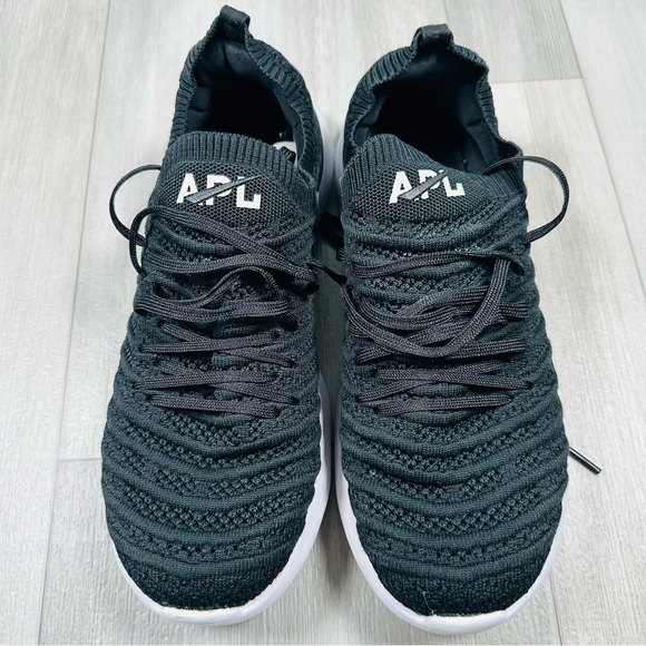 APL Women's Black Techloom Wave Sneakers Size 9.5 - Picture 4 of 10